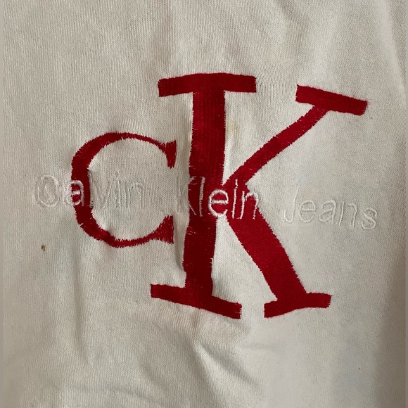 90s Vintage Calvin Klein crewneck sweatshirt - Picture 2 of 8